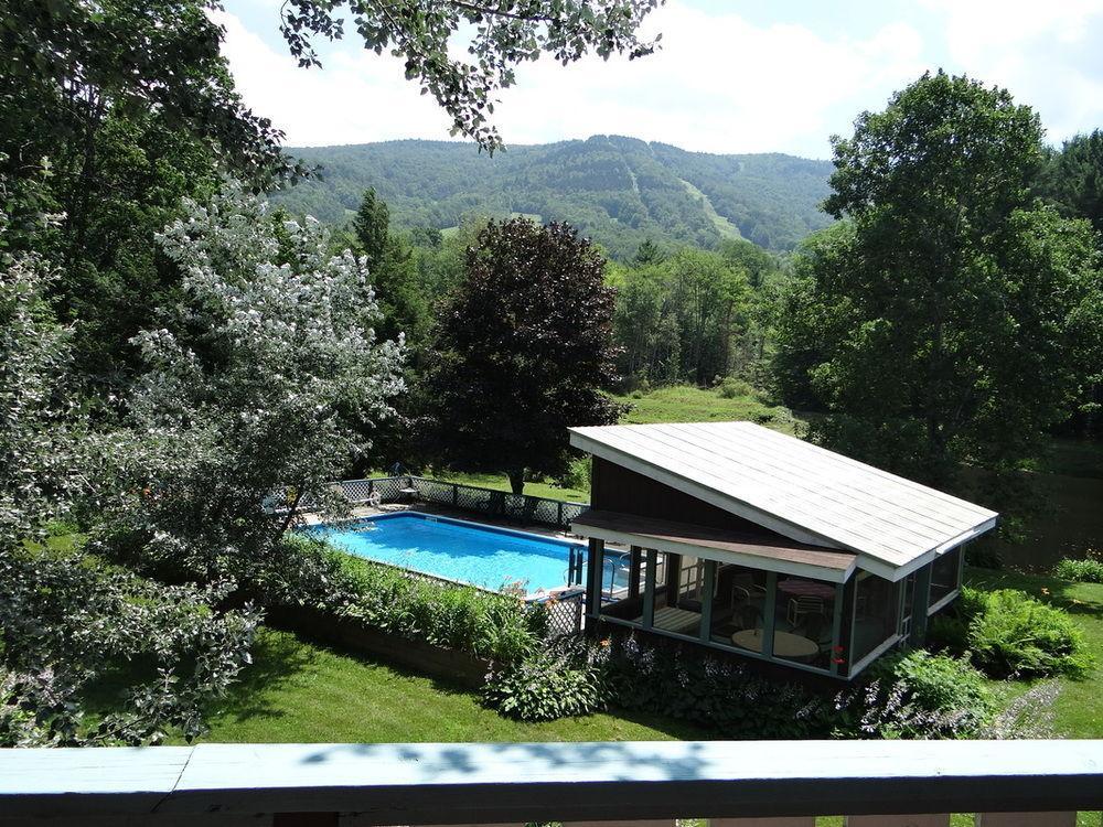 Londonderry Blue Gentian Lodge At Magic Mountain מראה חיצוני תמונה